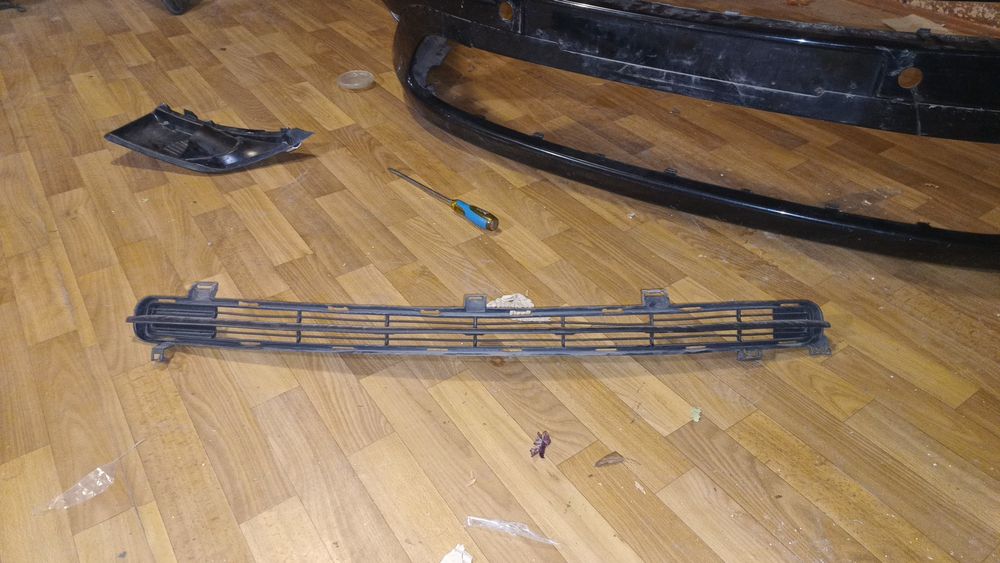 Бампер передній citroen c4 grand picasso