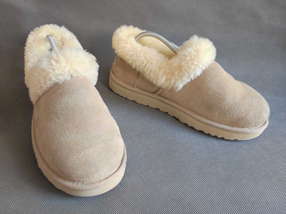 - Ugg - Kapcie, śniegowce do kostki R. 40