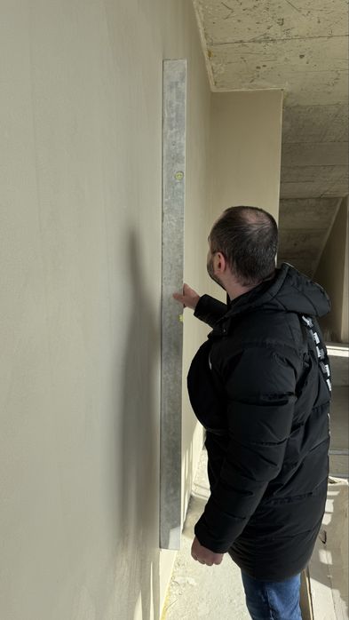 Гіпсова машинна штукатурка, цементно-піщана штукатурка стін