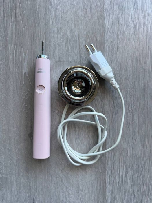 Електрична зубна щітка Philips Sonicare оригінал стан нової