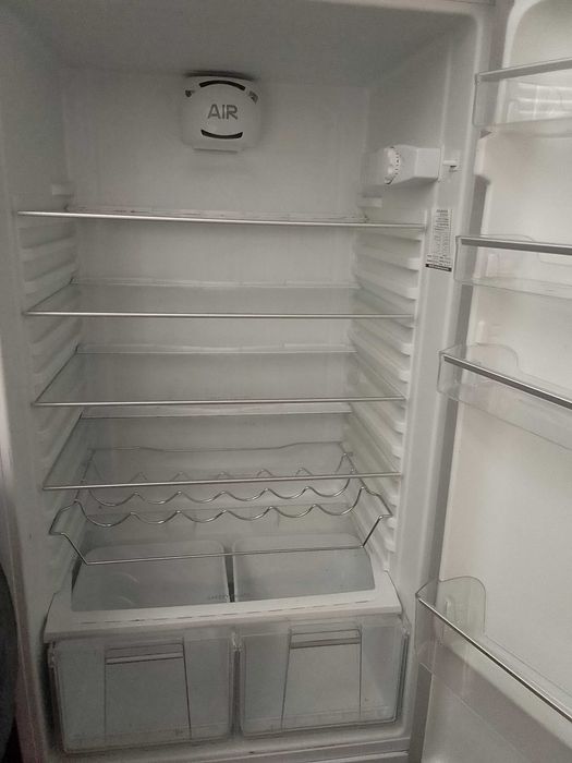 Vende-se Frigorífico Ariston Hotpoint