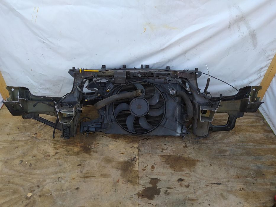 Opel Astra J Benzyna Pas Przedni Przód