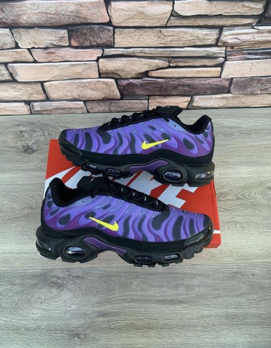 nike air max tn plus supreme