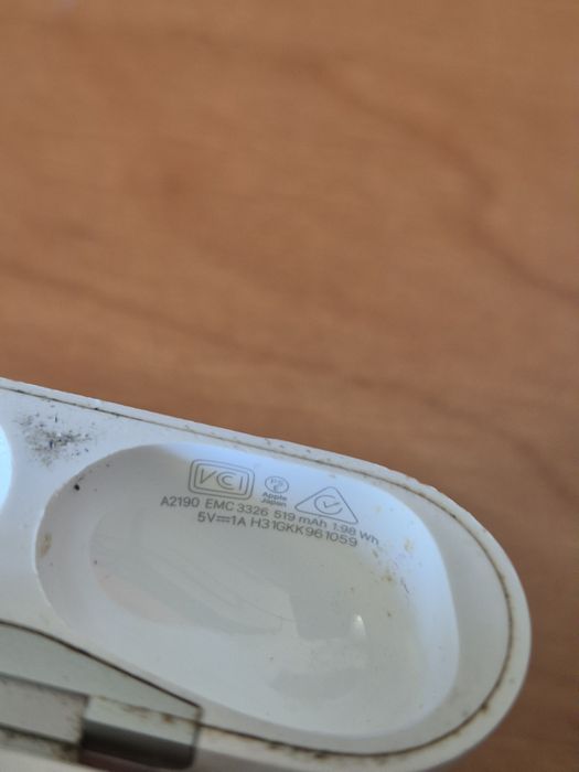 Кейс Airpods Б/В