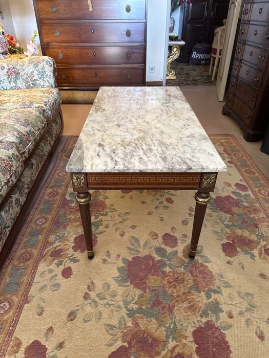 Mesa de apoio marmore