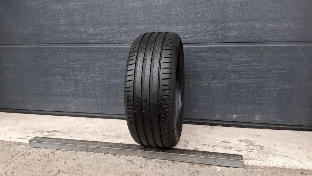 Pirelli 225/40 R18 Cinturato P7 AO A0