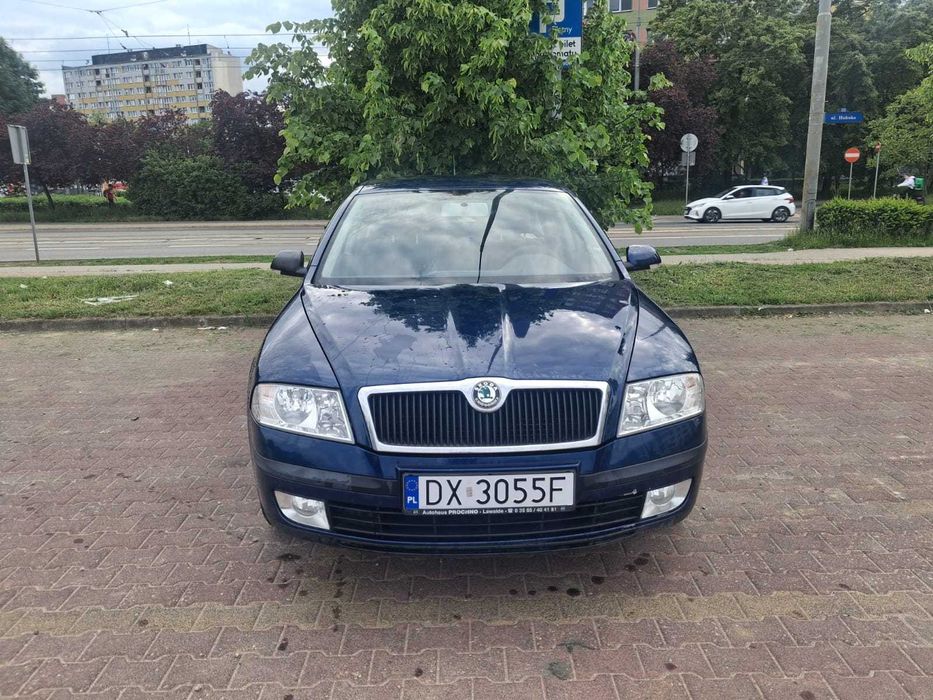 Skoda Octavia 2007 rok 1,6 benz ,wazne OC i PT ,5 drzwi,