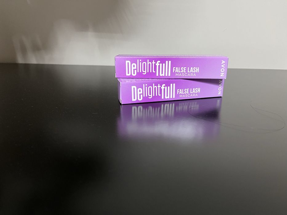 Avon Delightfull tusz do rzęs czarny