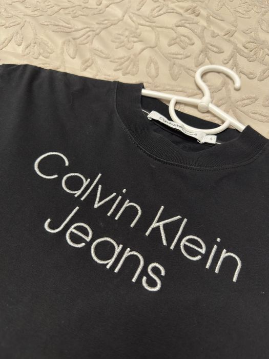 Вкорочена футболка Calvin Klein Jeans