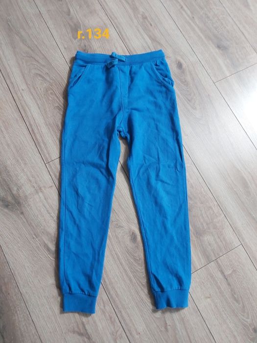 Spodnie dla chlopca 122-134 (6 sztuk)