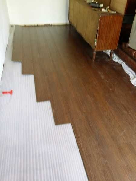 Carpinteiro de limpo ,Montador