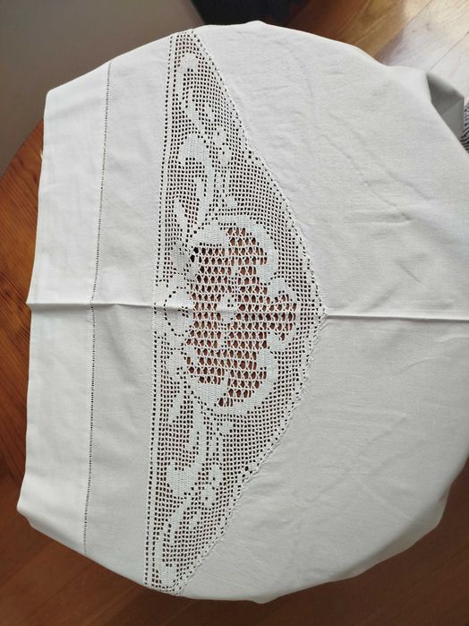 Lençóis bordados de cama de casal - NOVOS