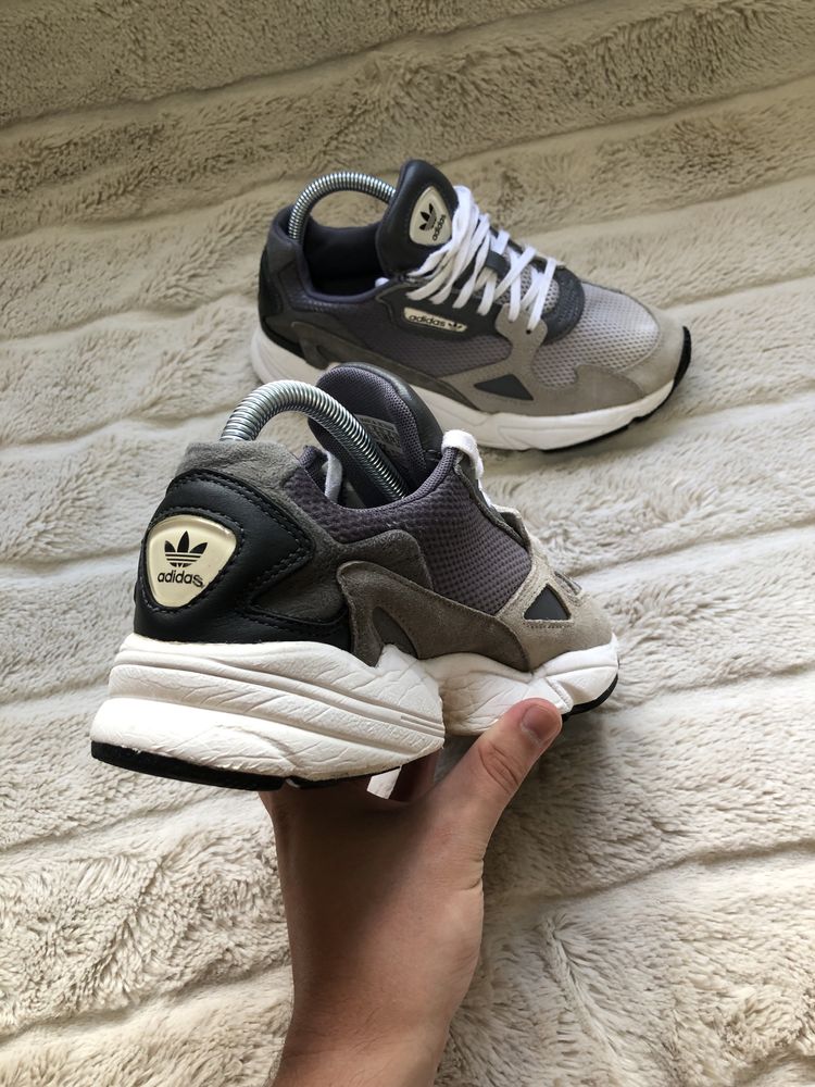 Adidas falcon 8.5 hotsell