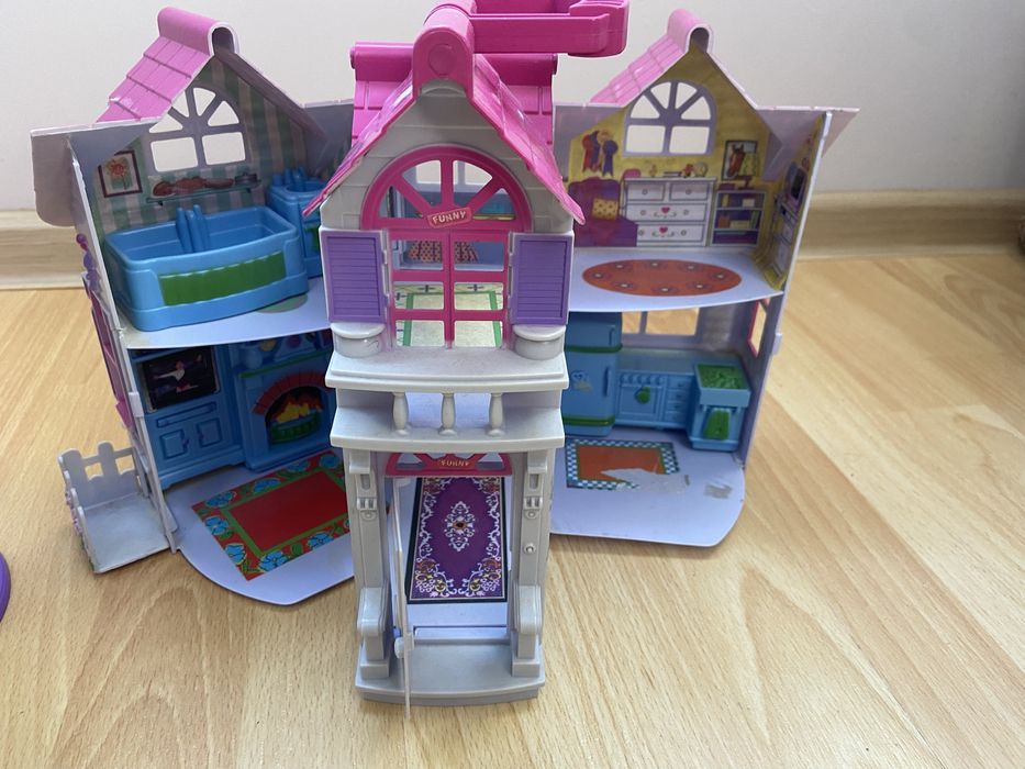 250 грн - за два будиночки. Продам 2 будиночки для ляльок