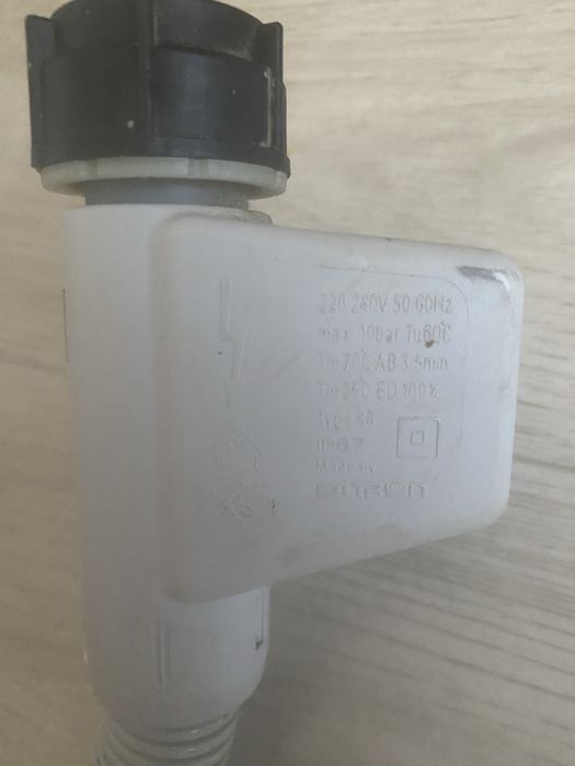 Посудомиюча машина Zanussi