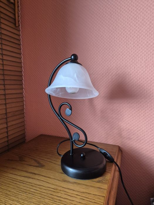 Lampka nocna retro