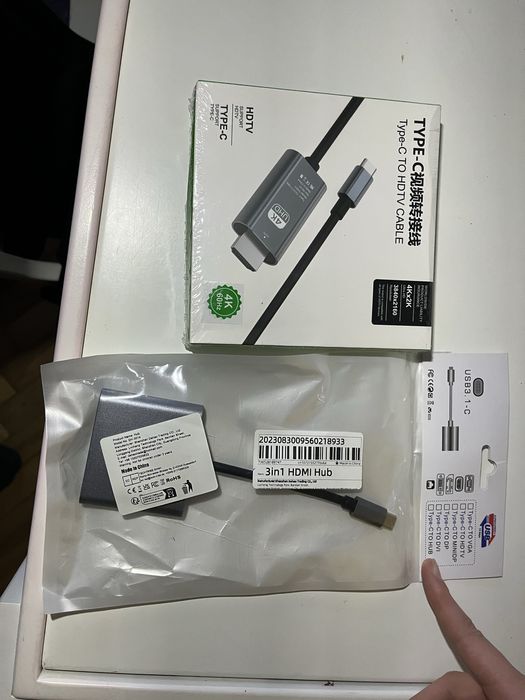 Продам перехідник/ адаптер USB-C на HDMI/USB/type-C