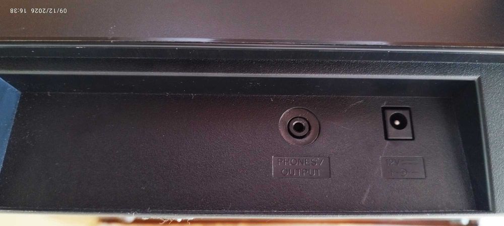 Piano Yamaha PSR-F50 + Estrutura de Suporte