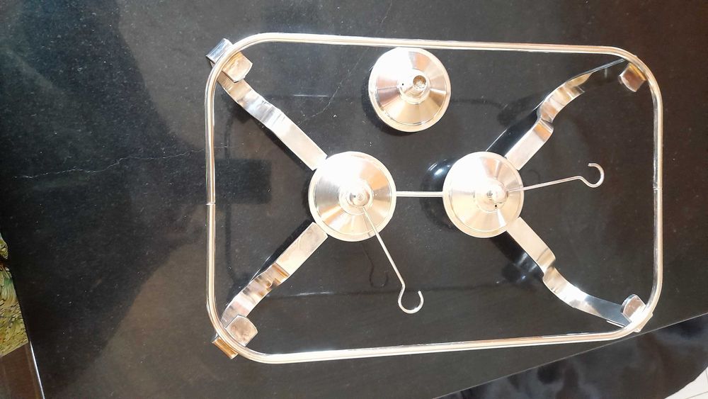 Lamp-based warming stand for serving dishes438169739681474562