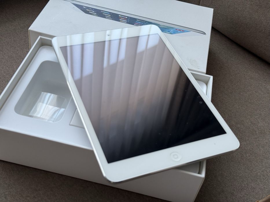Apple Ipad mini 2 16gb stan idealny