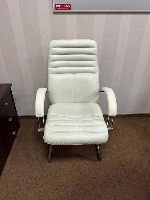 Крісло офісне Nowy Styl Galaxy Steel ordf Chrome шкіряне стан нового