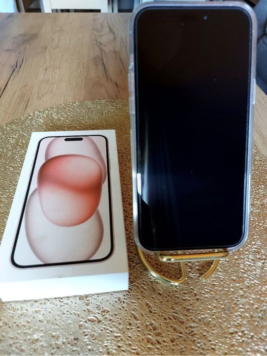 IPhone 15 plus różowy 128GB stan idealny jak nowy plus etui i szkło oryginalne