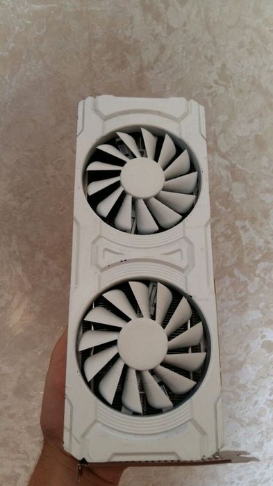 Відеокарта Radeon RX 5700 Dicasver 8GB GDDR6. Гарний стан!