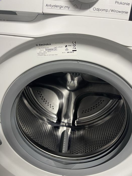 Пральна  машина  Electrolux EW6S327SPI (7 кг)