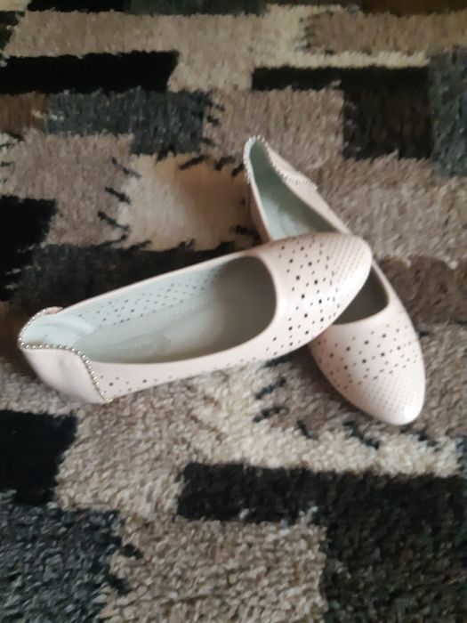 Туфли- лодочки 37р.