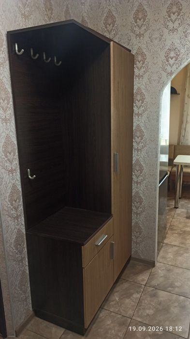 Здам 1 кімнатну р-н полог. будинок