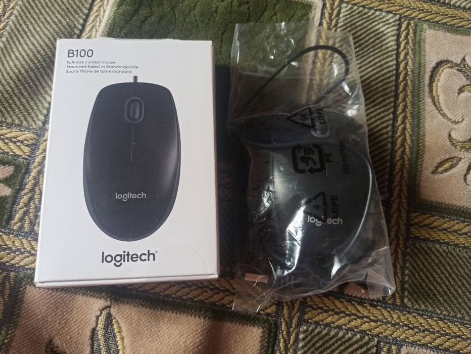 Миша Logitech B100 USB Black
