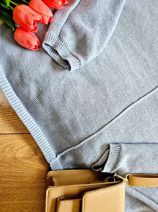 Sweterek damski oversize S 36 Zara niebieski błękitny bluza swetr