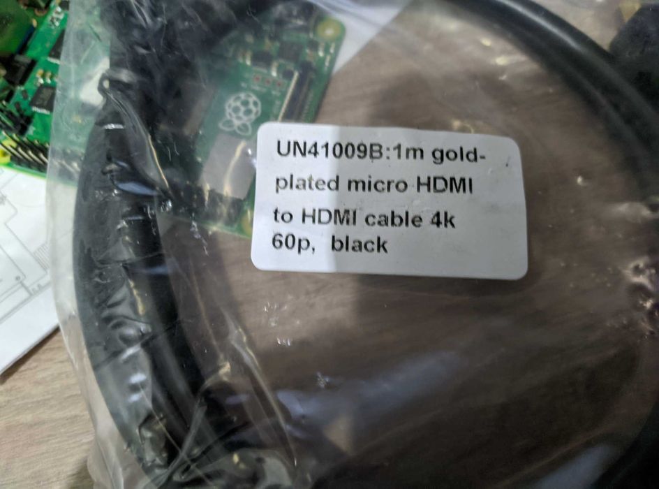 Мікрокомп'ютер raspberry pi 4 model b+корпус RETROFLAG NESPI RETROPIE