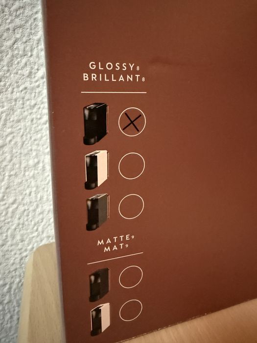 Máquina Nespresso Essenza Mini Preta (NOVA)