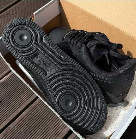 Air_Nike_Force_1_Low_07_Black_R.40.5