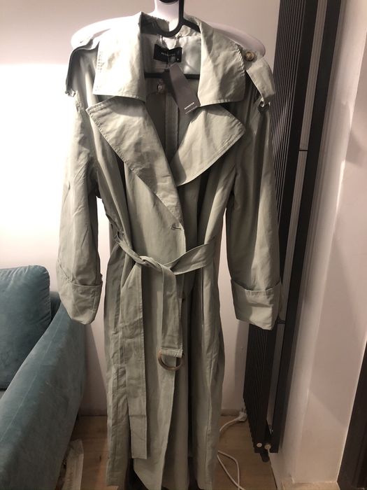 Nowy długi trencz Reserved r.36