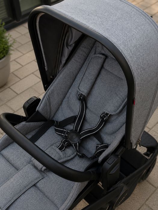 Коляска Carrello Epica 2 в 1