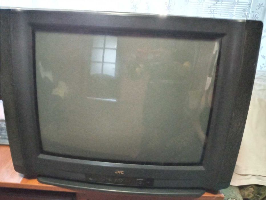 Продам телевизор, чистий  японец.