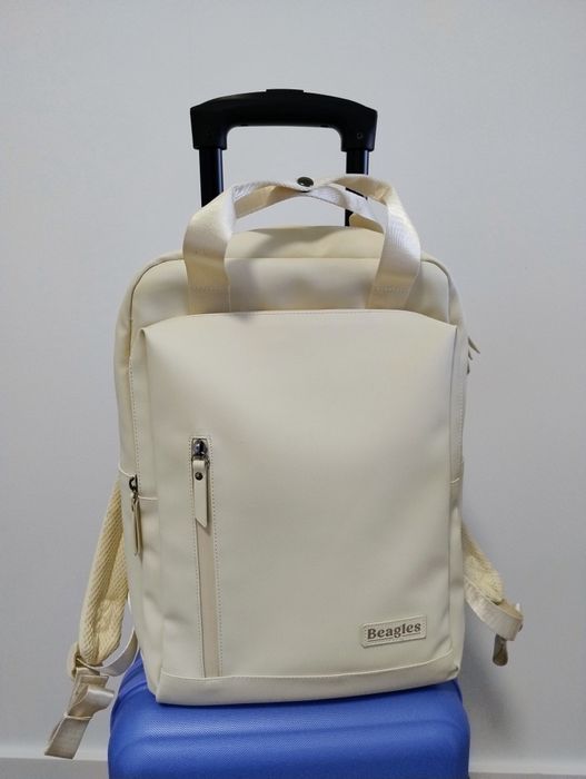 Plecak kremowy Beagles 15 in komputer wodoodporny elegancki do pracy w
