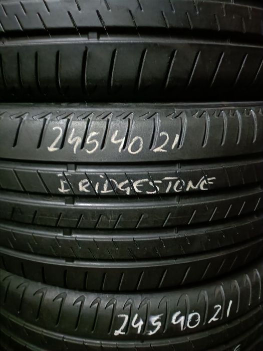 Pneus 245/40/21 RFT