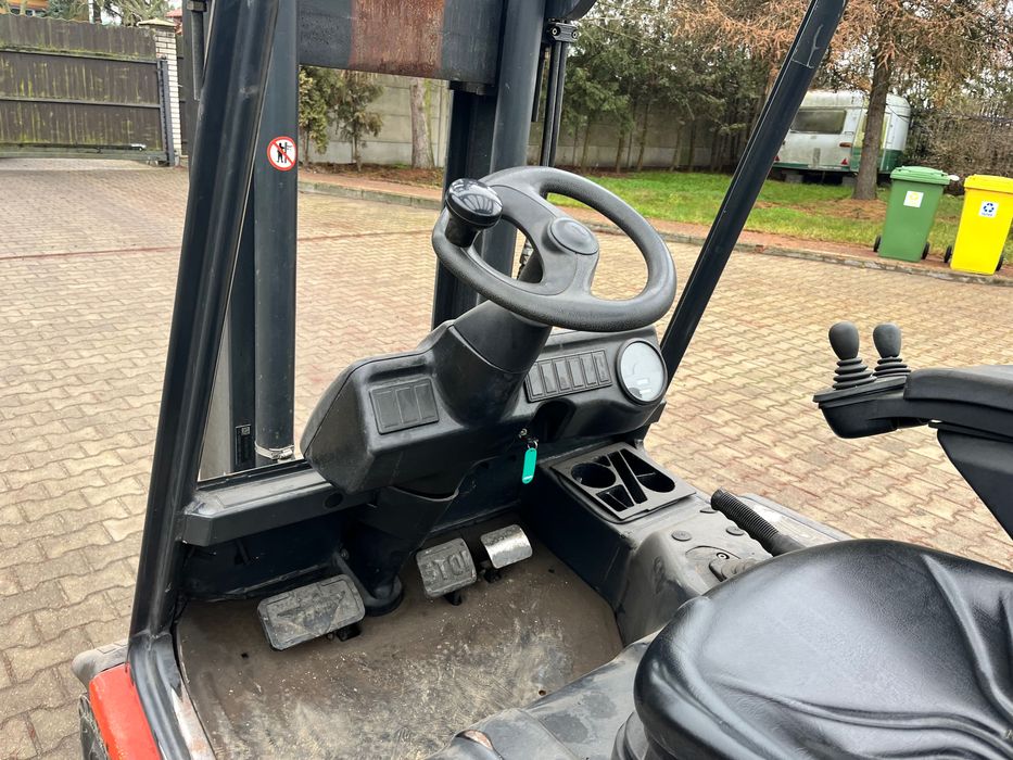 LINDE E25 / udźwig 2500 kg / wózek widłowy / elektryczny / z Niemiec