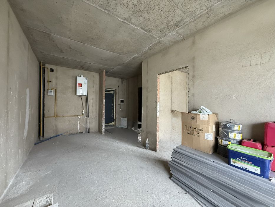 Продаж квартири в житловому комплексі бізнес класу