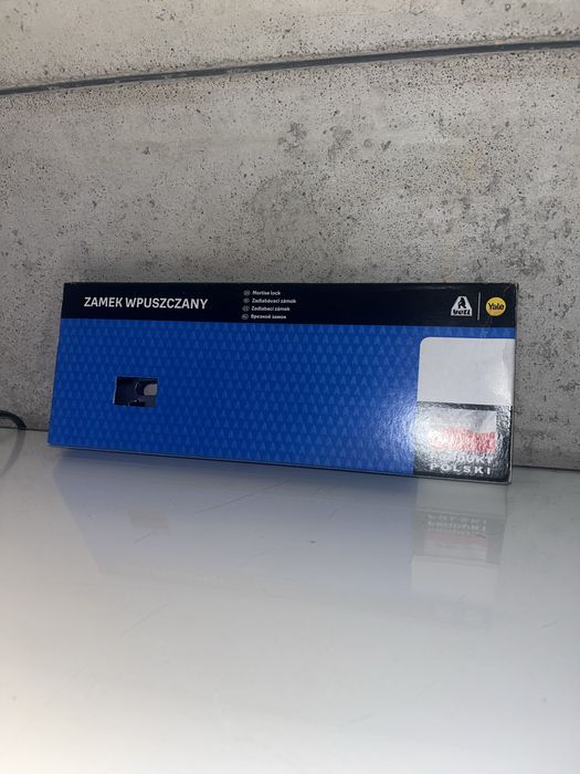 Zamek do drzwi wpuszczany