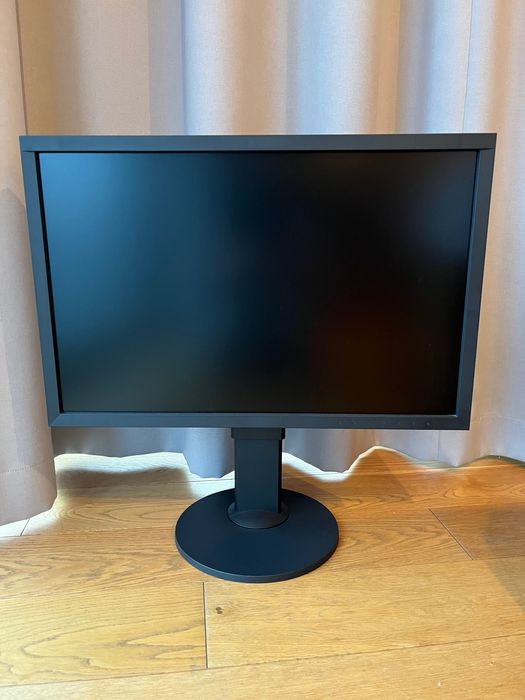 EIZO ColorEdge CS2420 stan idealny, przepracowane 494 GWARANCJA!
