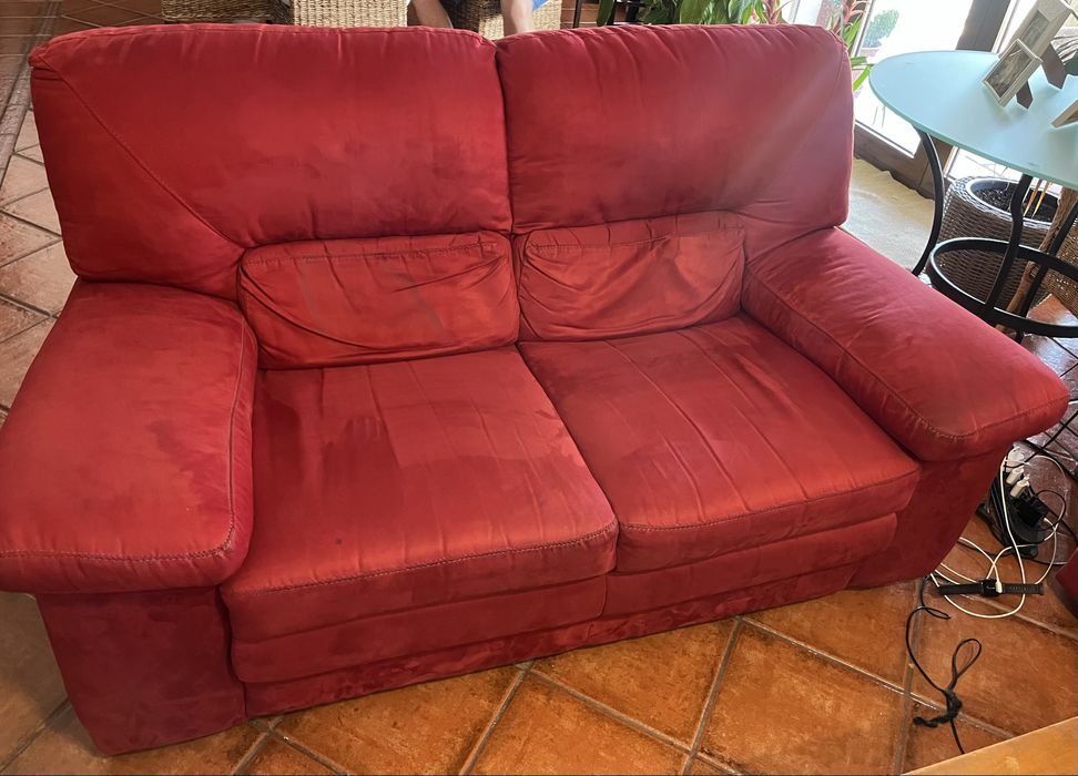 Sofá Vermelho Chateau D'ax