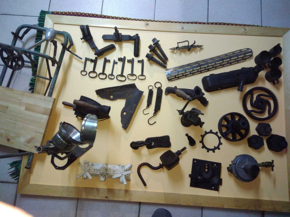 Peças antigas em Ferro