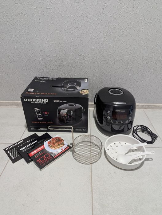 Мультиварка Redmond SkyCooker M92S