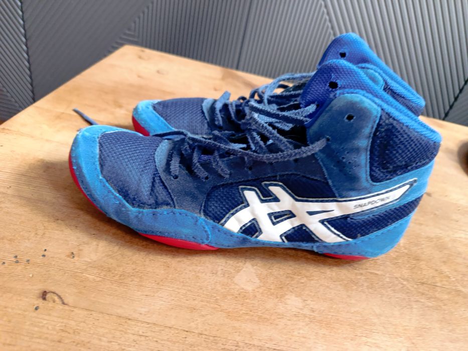 Buty zapaśnicze,zapaśniczki, bokserskie.