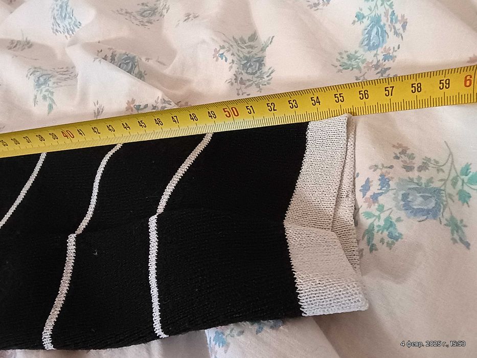 Джемпер жіночий вовняний в ідеальному стані