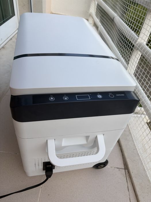 Frigorífico portátil compressor Norauto 12V— 28L